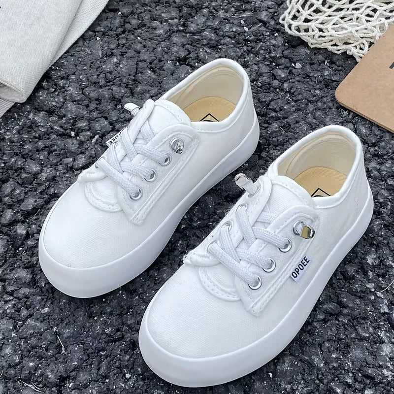Different Number of Shoe Holes for Different Sizes