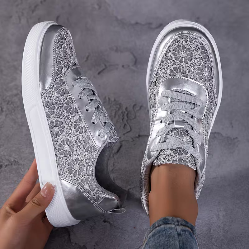 Low-Top Athletic Shoes for Women Casual Sneakers