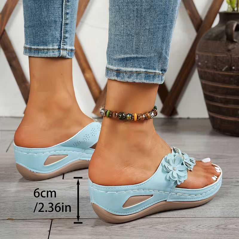 Flat Shoes with Floral Decor, Comfortable PU Sole