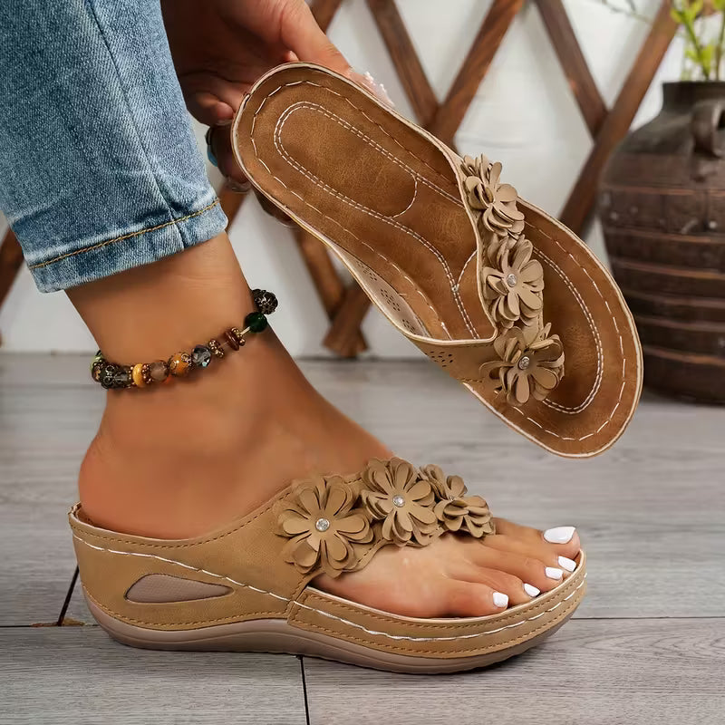 Flat Shoes with Floral Decor, Comfortable PU Sole